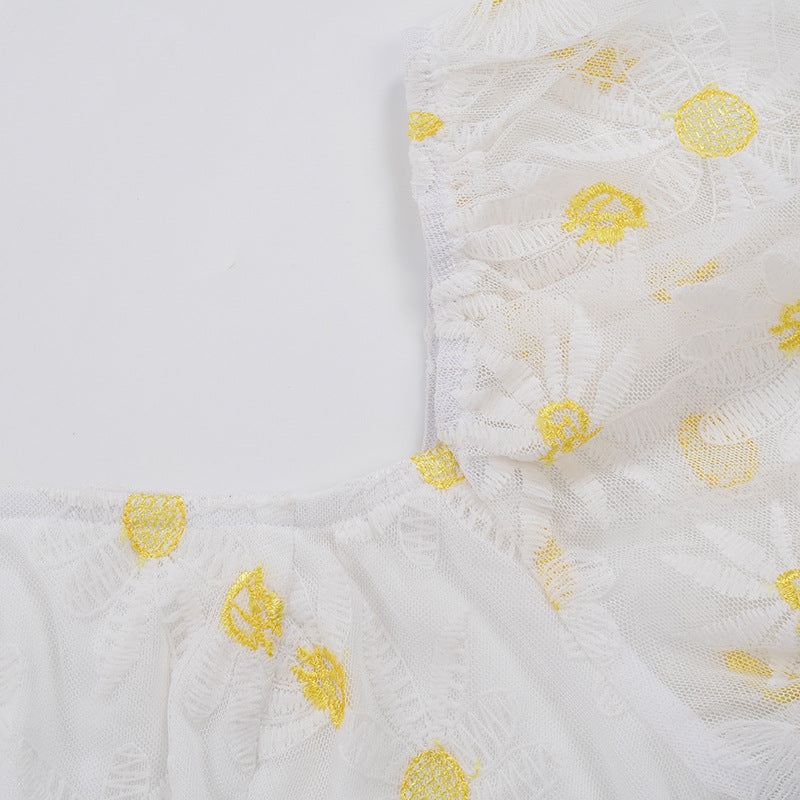Snow Daisy Embroidery Dress